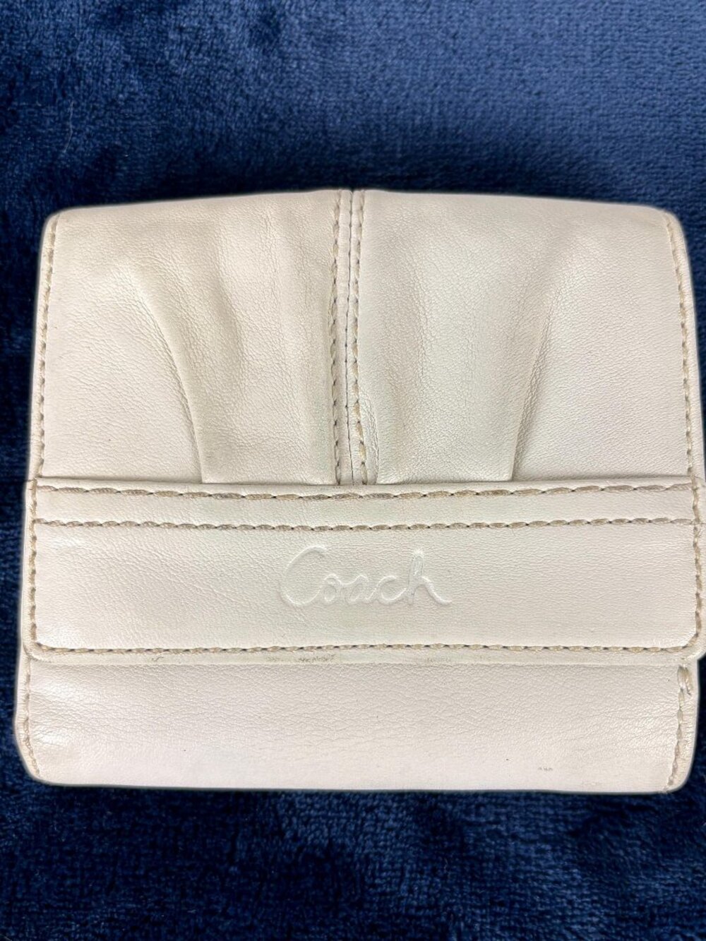 Vintage Coach Soho Pleated Bifold Wallet in Smooth Ivory Leather